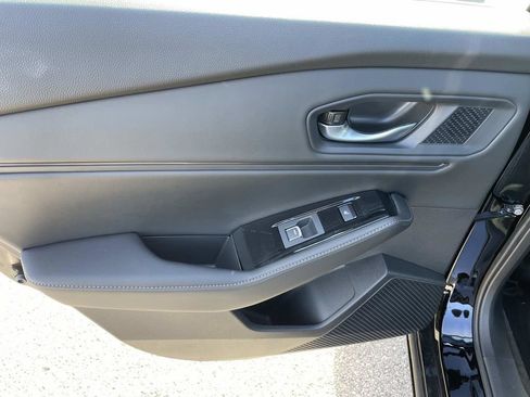 Used 2025 Honda Accord Touring image 12