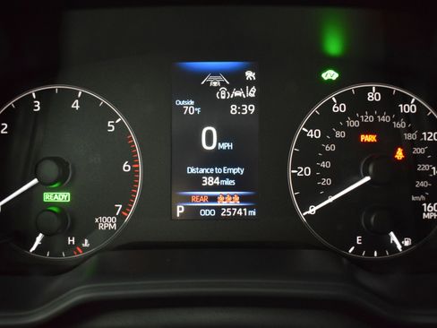 Used 2024 Toyota Corolla LE w/ LE Convenience Package image 16