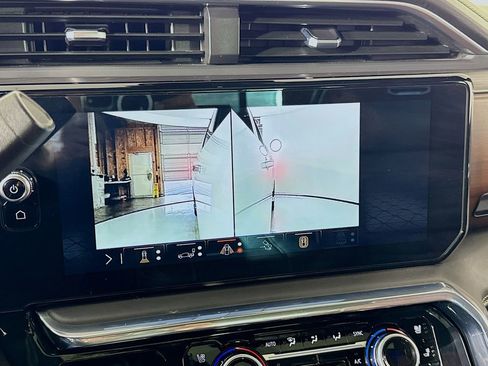 Used 2024 GMC Sierra 3500 Denali Ultimate image 48