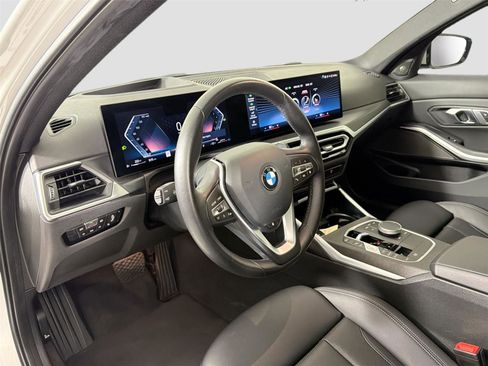 Used 2023 BMW 330i xDrive Sedan image 10