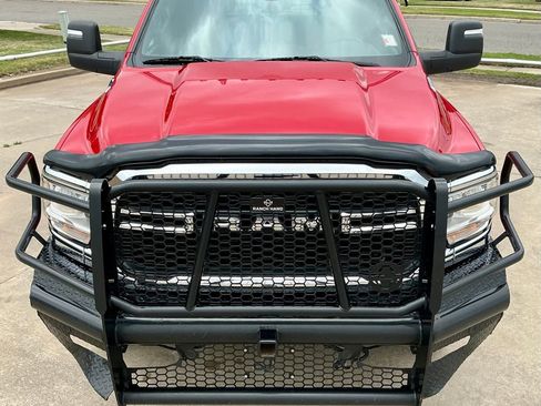 Used 2024 RAM 3500 Tradesman w/ Chrome Appearance Group image 11