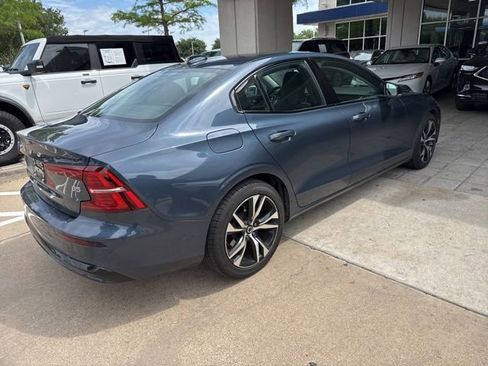 Used 2024 Volvo S60 B5 Plus FWD image 3