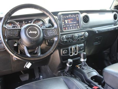 Used 2022 Jeep Wrangler Unlimited Sport AWD/4WD image 13