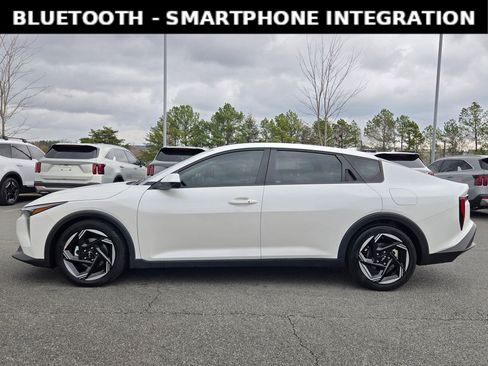 Certified 2025 Kia K4 EX image 4