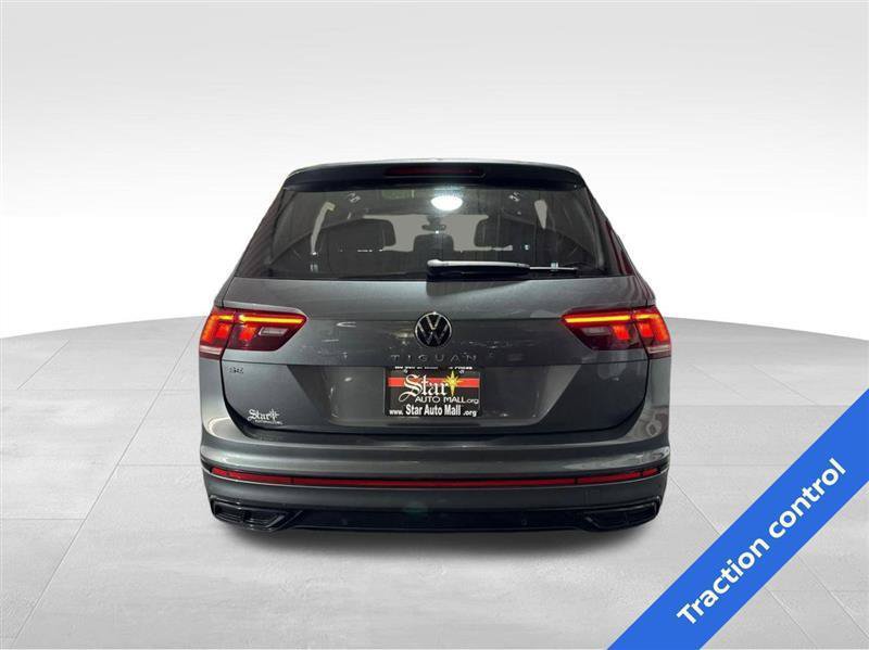 Used 2023 Volkswagen Tiguan SE R-Line FWD image 6
