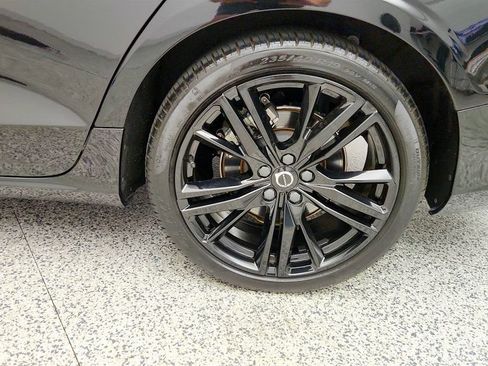 Used 2024 Volvo S60 B5 Plus w/ Climate Package FWD image 8