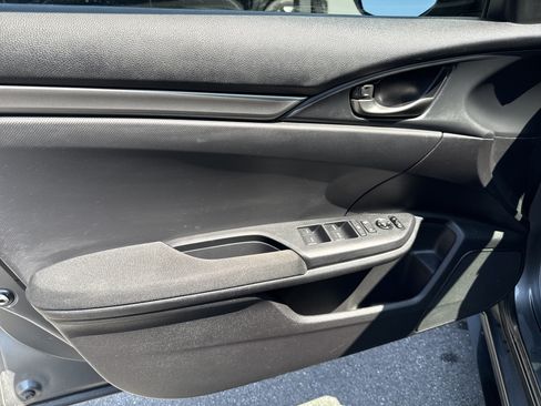 Used 2019 Honda Civic Sport image 15