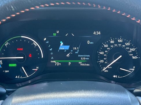 Used 2024 Toyota Sienna XSE w/ XSE Premium Package image 26