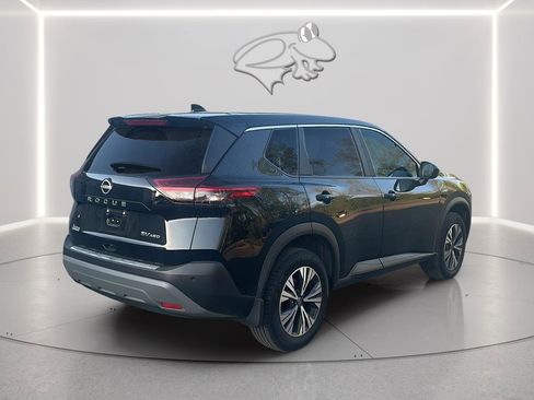 Used 2023 Nissan Rogue SV AWD/4WD image 4