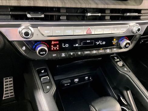 Used 2023 Kia Telluride SX Prestige AWD/4WD image 14