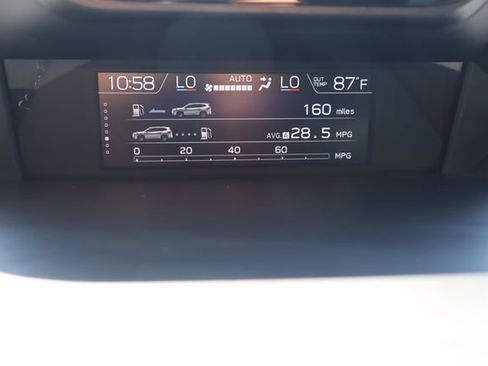 Used 2022 Subaru Forester Touring AWD/4WD image 39