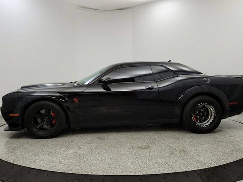 Used 2018 Dodge Challenger SRT Demon RWD image 2