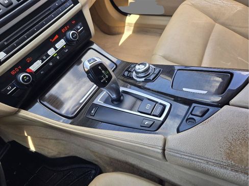 Used 2011 BMW 535i Sedan RWD image 18