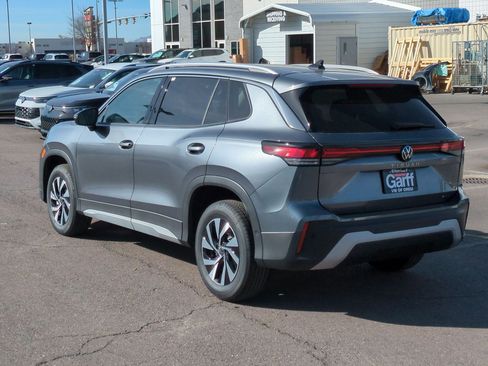 New 2026 Volkswagen Tiguan S image 8