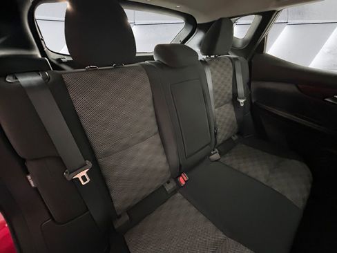 Used 2022 Nissan Rogue Sport SV image 16