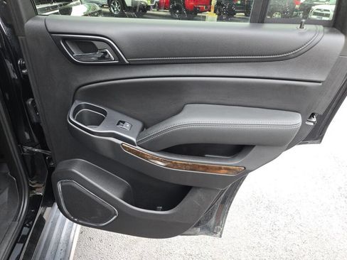 Used 2018 Chevrolet Tahoe LT AWD/4WD image 10