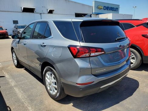 Used 2024 Chevrolet Equinox LT w/ LPO, Floor Liner Package FWD image 3