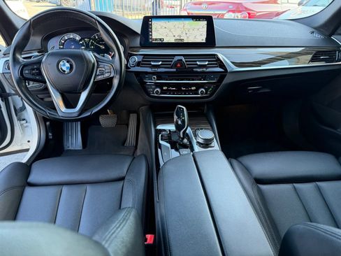 Used 2018 BMW 530i w/ Premium Package RWD image 34