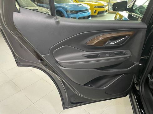 Used 2019 GMC Terrain Denali w/ Driver Alert Package II image 19