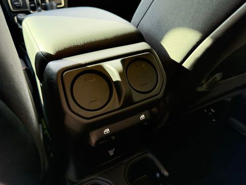 New 2025 Jeep Gladiator Mojave w/ Convenience Group image 29