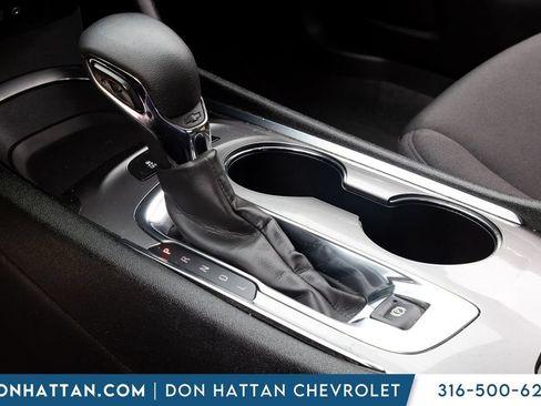 Used 2023 Chevrolet Malibu LT w/ Driver Confidence Package FWD image 10