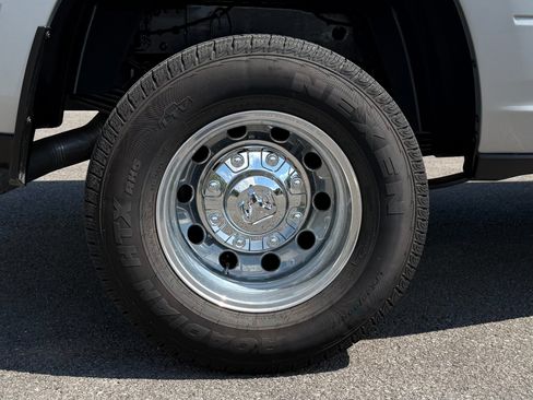 Used 2026 RAM 3500 Big Horn AWD/4WD image 44