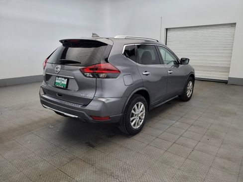 Used 2018 Nissan Rogue SV AWD/4WD image 9
