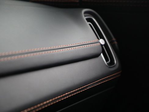 Used 2023 Aston Martin DBX 707 image 33