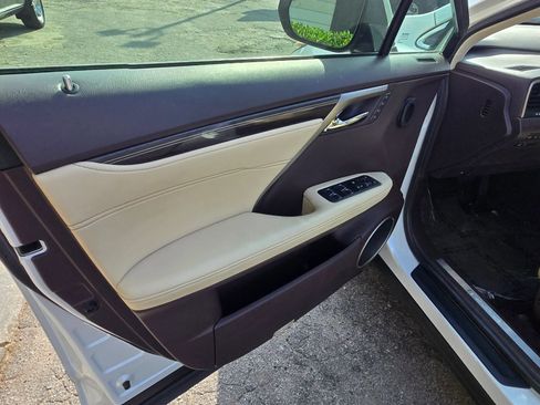 Used 2019 Lexus RX 450h AWD w/ Luxury Package image 9