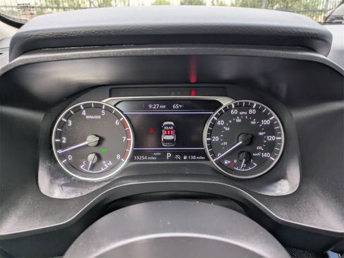 Used 2024 Nissan Rogue SV image 16