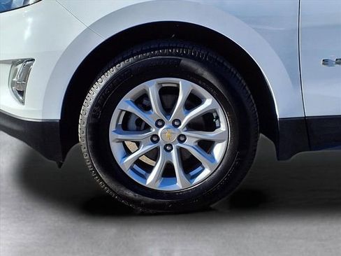 Used 2020 Chevrolet Equinox LT image 13