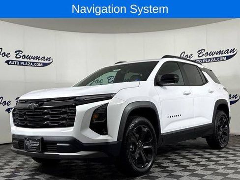 New 2026 Chevrolet Equinox LT w/ Convenience Package II AWD/4WD image 3