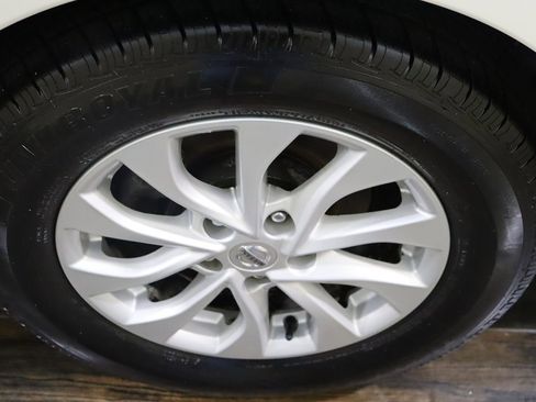 Used 2020 Nissan Altima 2.5 SR w/ Premium Package image 26