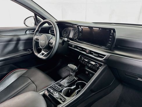 Used 2024 Kia K5 GT FWD image 29