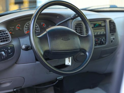 Used 1997 Ford F150 2WD Regular Cab image 17