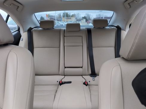 Used 2017 Lexus IS 200t image 24