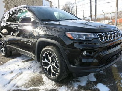 Used 2025 Jeep Compass Limited
