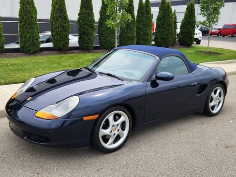 Used 1999 Porsche Boxster RWD image 11