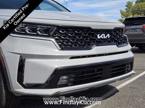 Certified 2022 Kia Sorento SX AWD/4WD image 2