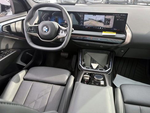 Used 2025 BMW X3 xDrive30i w/ Premium Package image 30