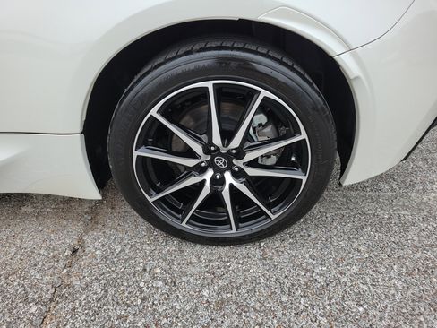 Used 2023 Toyota GR86 image 26