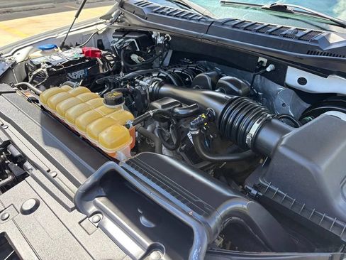 Used 2018 Ford F150 XLT RWD image 38