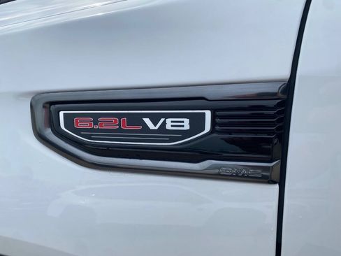 Used 2020 GMC Sierra 1500 AT4 w/ AT4 Premium Package AWD/4WD image 17