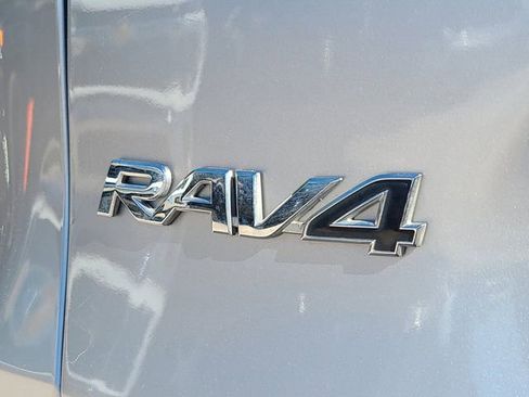 Used 2024 Toyota RAV4 XLE image 10