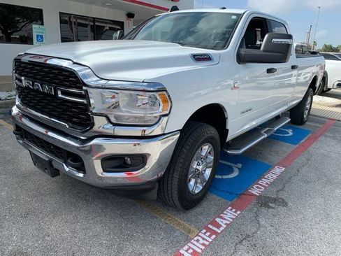Used 2024 RAM 2500 Big Horn AWD/4WD image 8
