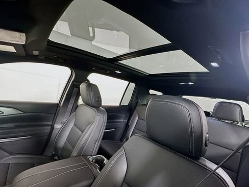 New 2026 Chevrolet Traverse LT w/ Sun and Wheel Package image 23