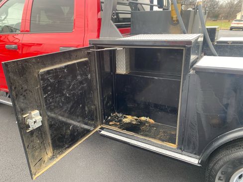 Used 2022 RAM 3500 Tradesman w/ Chrome Appearance Group image 10