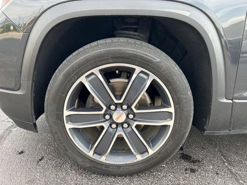 Used 2020 GMC Acadia SLT w/ Premium Package FWD image 11