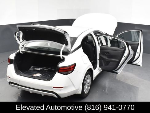 Used 2025 Nissan Sentra S image 26