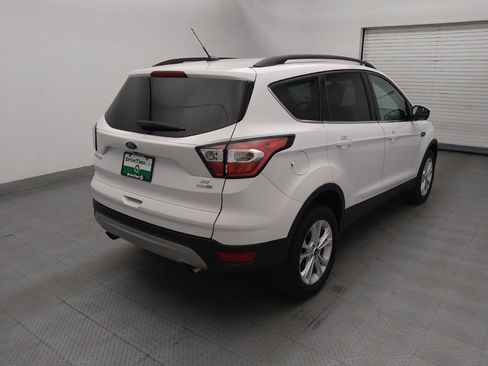 Used 2018 Ford Escape SE AWD/4WD image 9